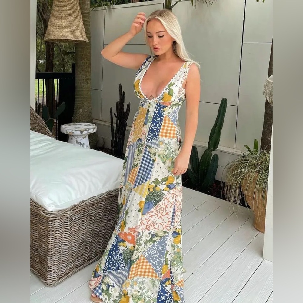 Amalfi Limicello Maxi Dress In All Over Print, A Line Maxi Dress - Picture 2 of 13